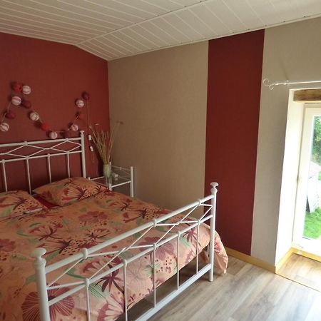 Chambre A La Campagne Ла-Рош-сюр-Йон Экстерьер фото