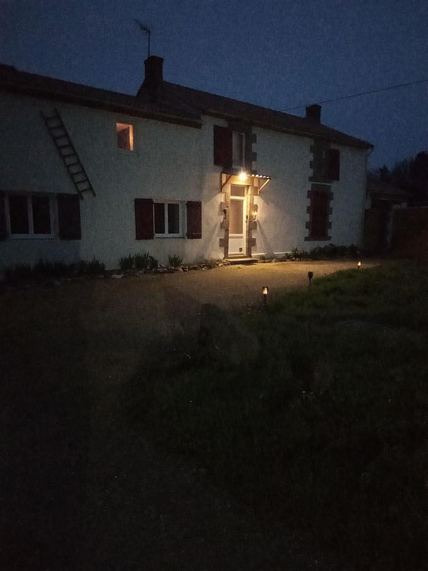 Chambre A La Campagne Ла-Рош-сюр-Йон Экстерьер фото